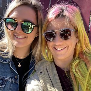 Meet your Posher, Caroline